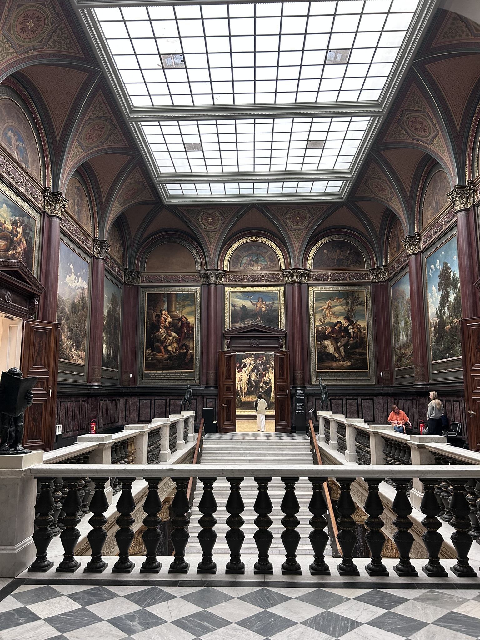 Europe Solo Trip 2025 — Hamburg, Germany photo 3